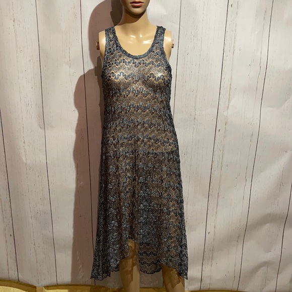 Jordan Taylor Dresses & Skirts - NWT Elif overlay dress